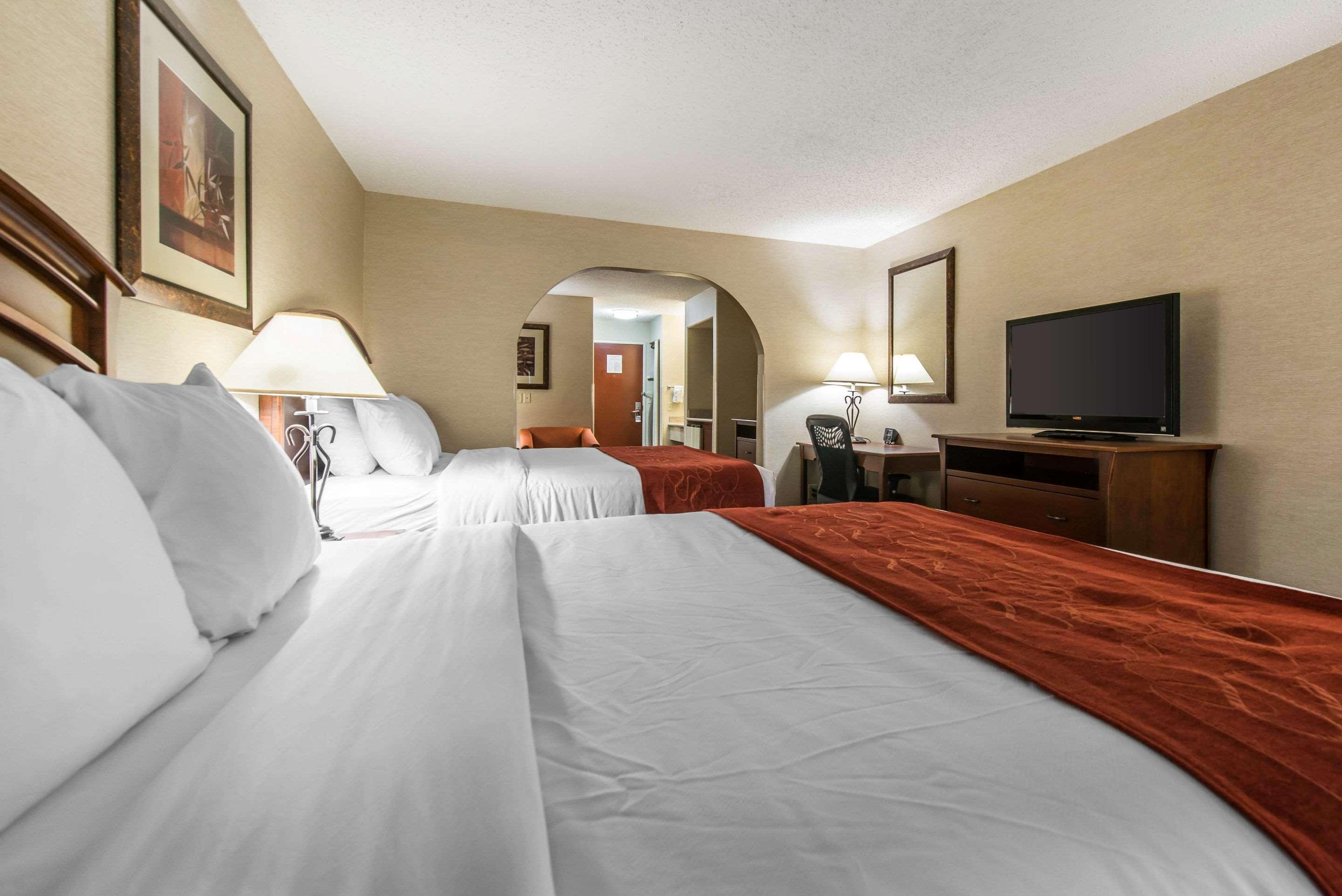 Comfort Suites Golden West On Evergreen Parkway Екстериор снимка