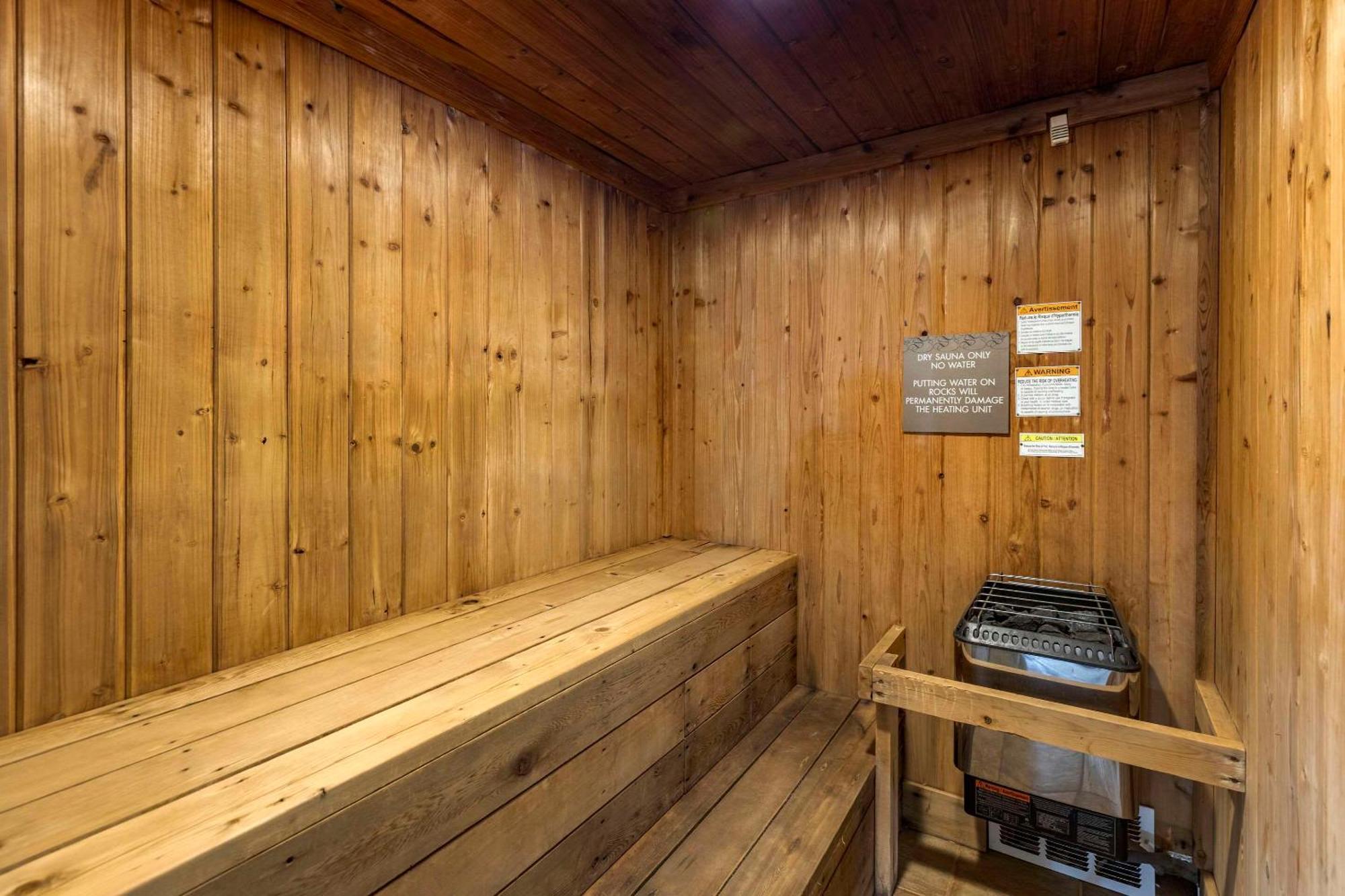 Comfort Suites Golden West On Evergreen Parkway Екстериор снимка