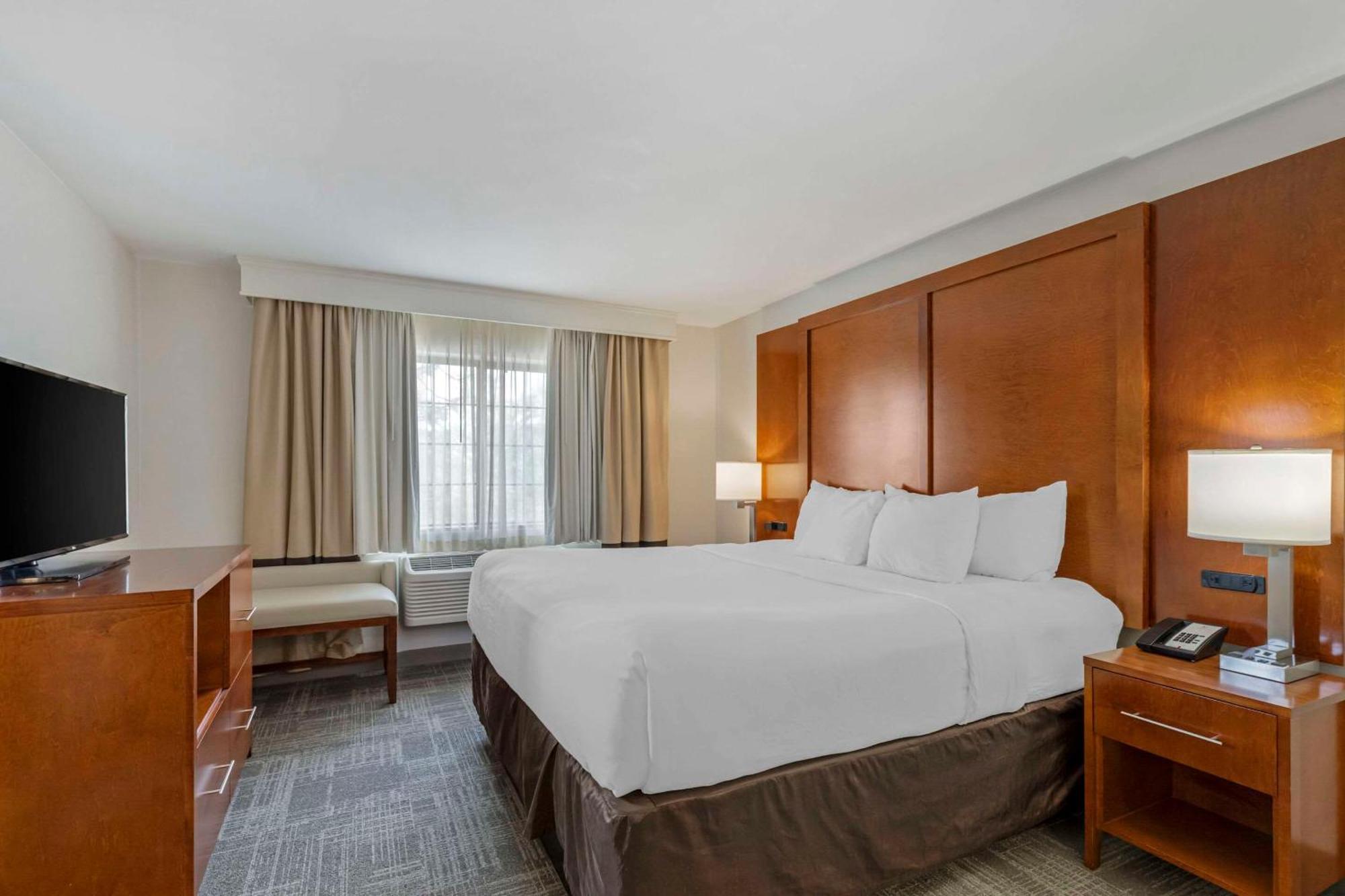 Comfort Suites Golden West On Evergreen Parkway Екстериор снимка