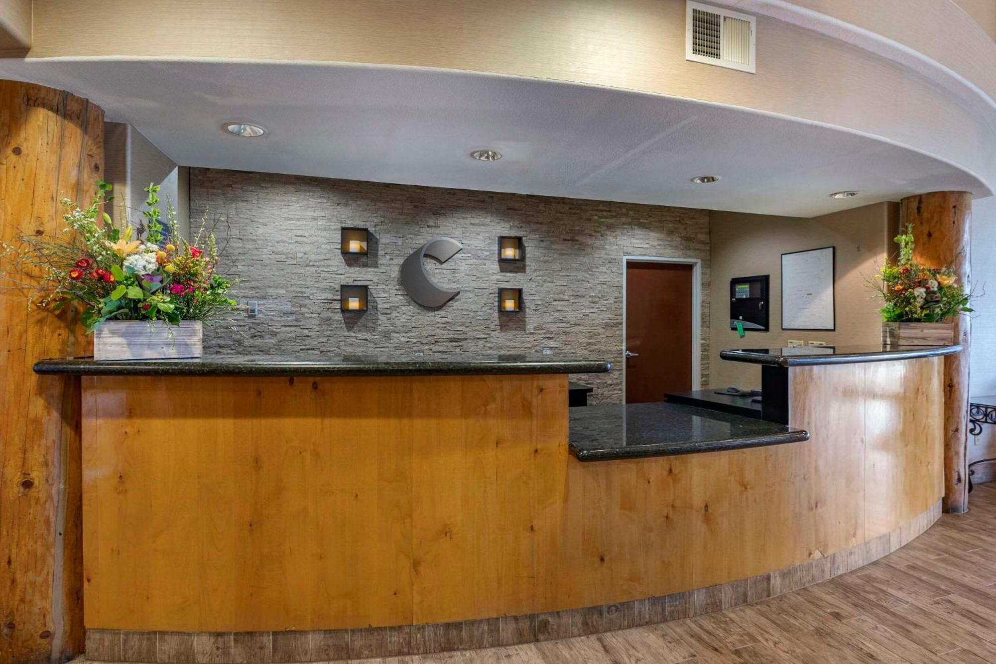 Comfort Suites Golden West On Evergreen Parkway Екстериор снимка