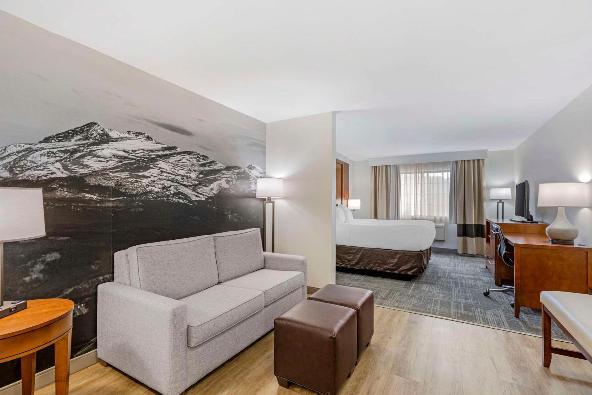 Comfort Suites Golden West On Evergreen Parkway Екстериор снимка